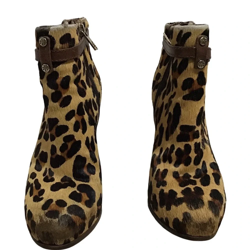 Tory Burch size 8 Laila leopard 50mm‎ booties/printed calf hair #42164 Flaw READ